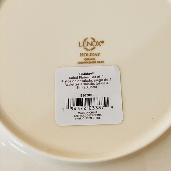 Lenox HOLIDAY Holly Berries Gold Trim Set/4 Salad Plates 8 1/8" Dia. NEW IN BOX! - Picture 4 of 9